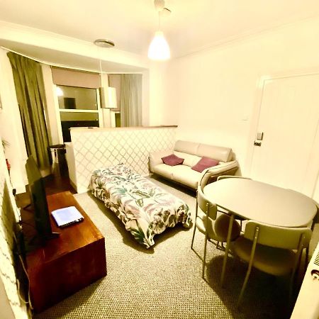 The Walnut Suite Lovely One Bedroom Flat In Stoke. Plymouth Luaran gambar