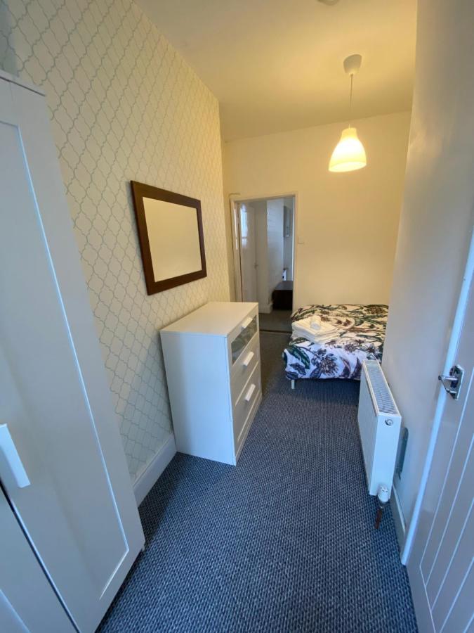 The Walnut Suite Lovely One Bedroom Flat In Stoke. Plymouth Luaran gambar