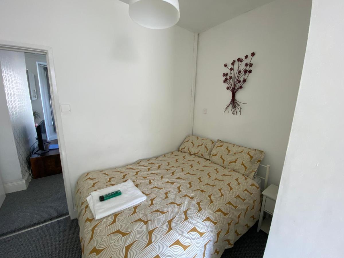 The Walnut Suite Lovely One Bedroom Flat In Stoke. Plymouth Luaran gambar