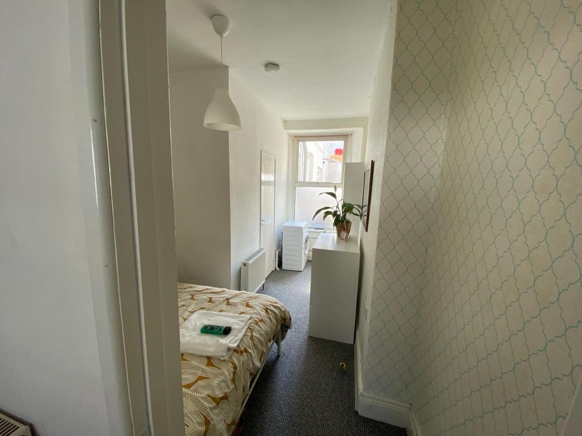 The Walnut Suite Lovely One Bedroom Flat In Stoke. Plymouth Luaran gambar