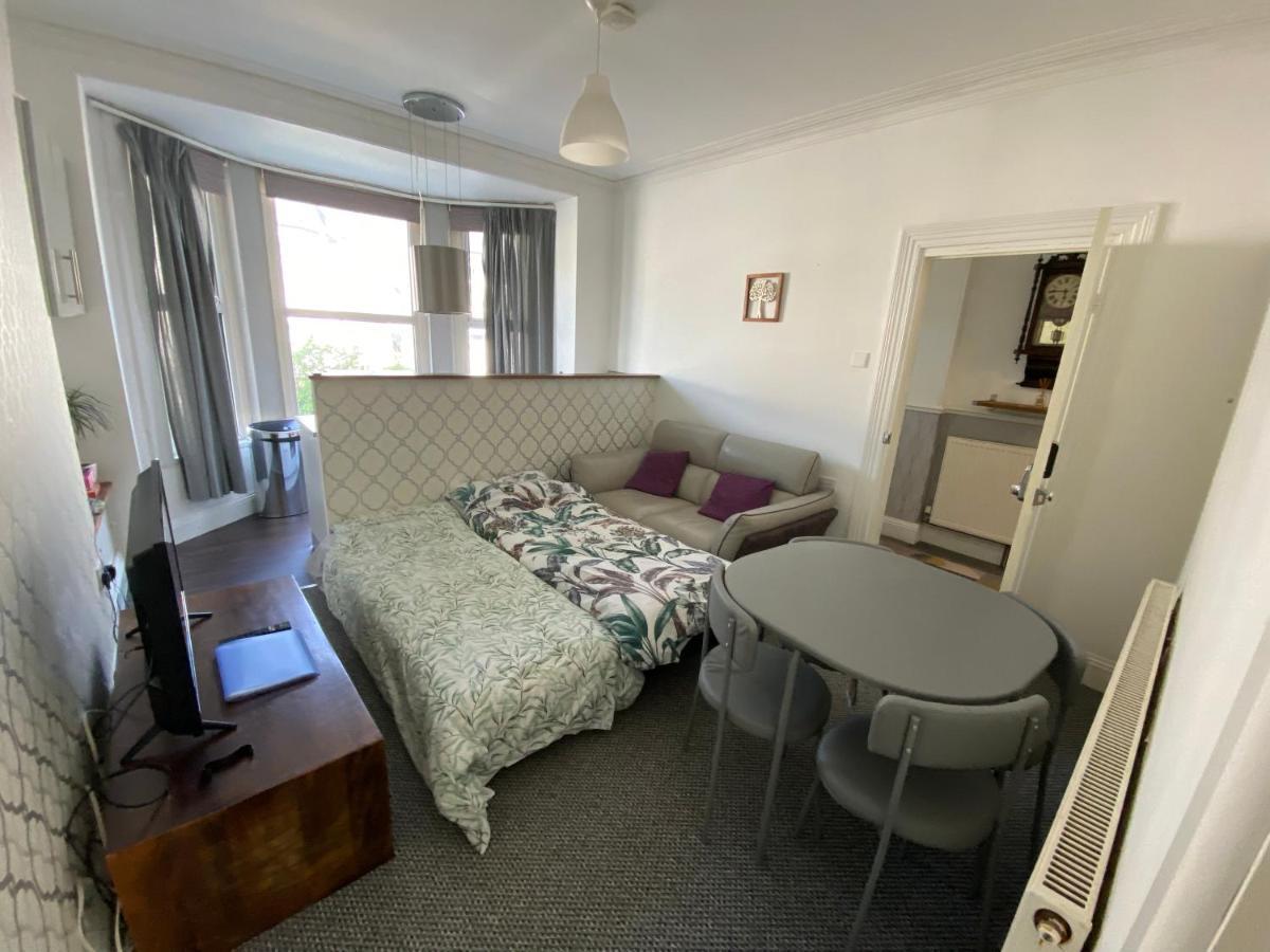 The Walnut Suite Lovely One Bedroom Flat In Stoke. Plymouth Luaran gambar
